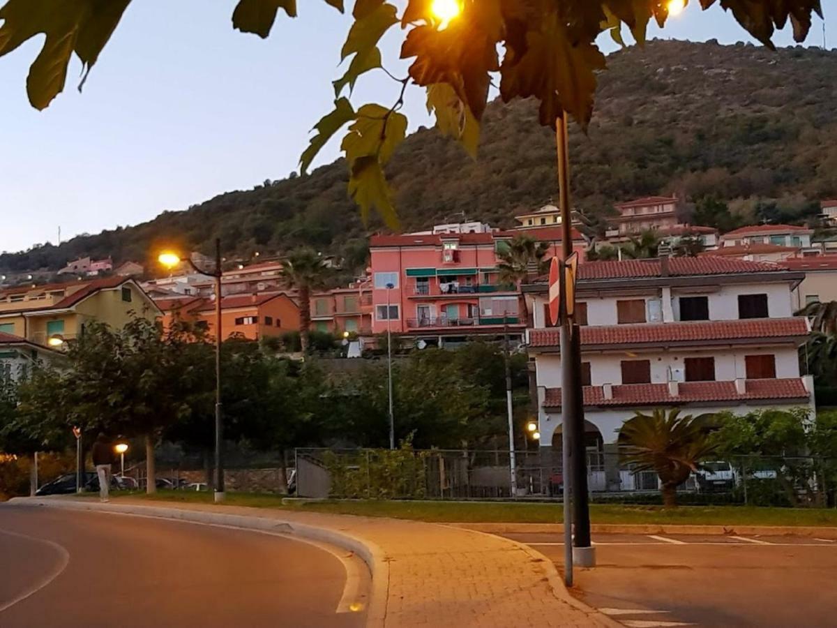 Very Cosy House With Fabulous Sea View! Pietra Ligure Εξωτερικό φωτογραφία