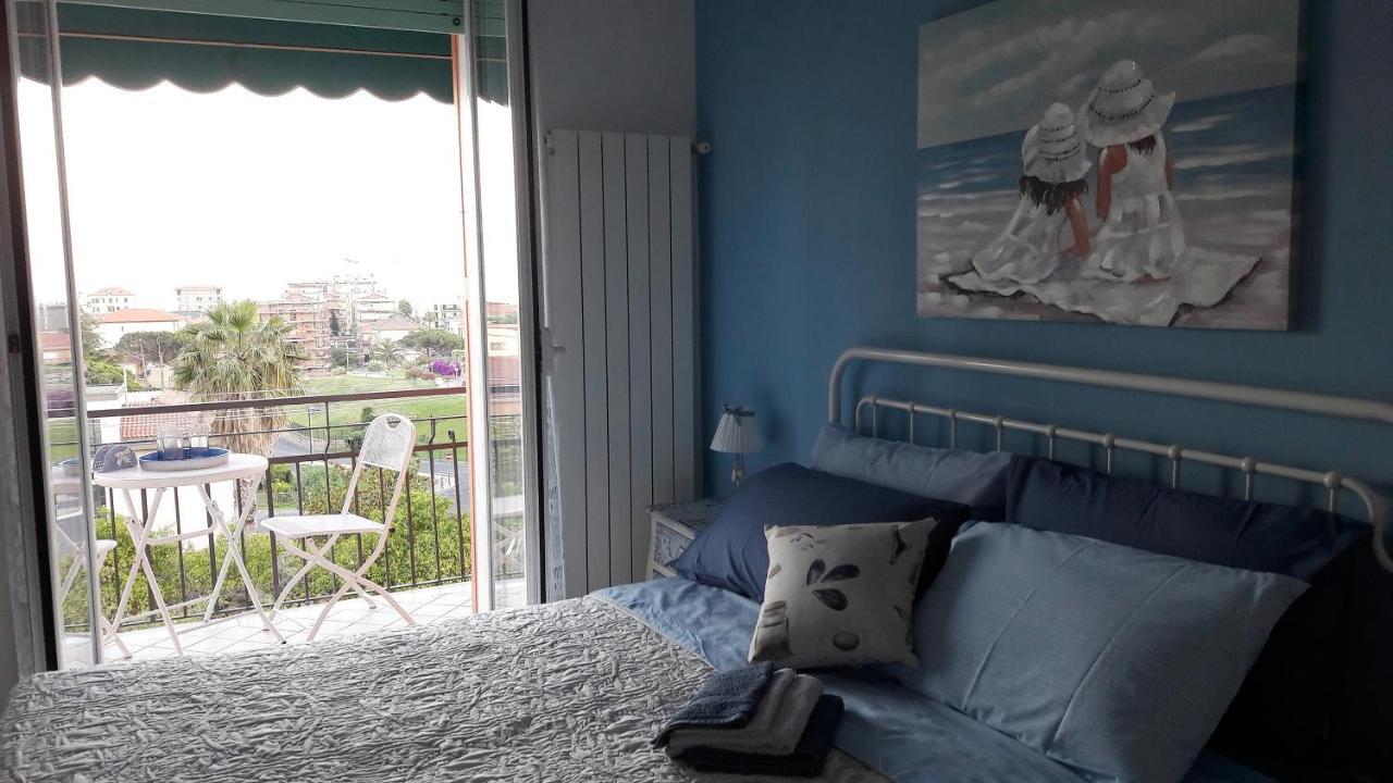 Very Cosy House With Fabulous Sea View! Pietra Ligure Δωμάτιο φωτογραφία